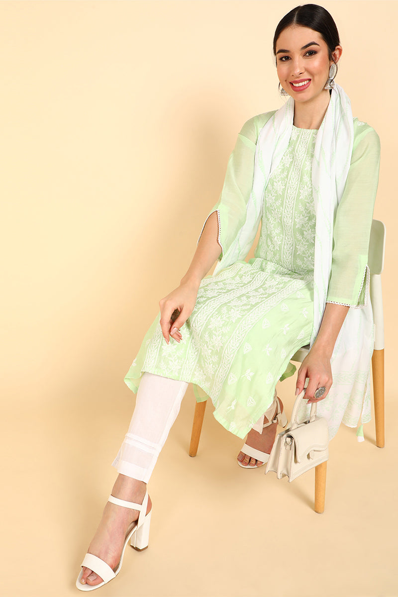  Women Green Embroidered Kurta Trousers With Dupatta