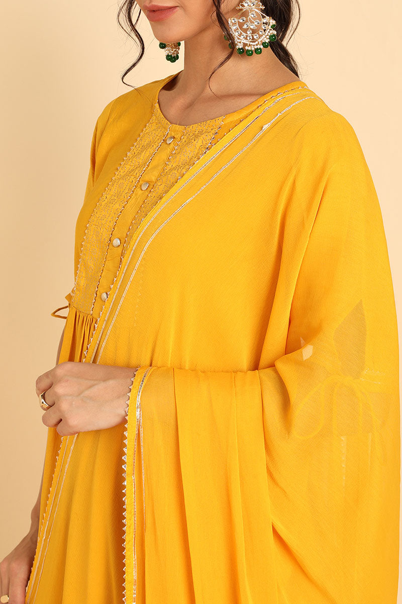  Women Mustard Solid Kurta Trousers With Dupatta