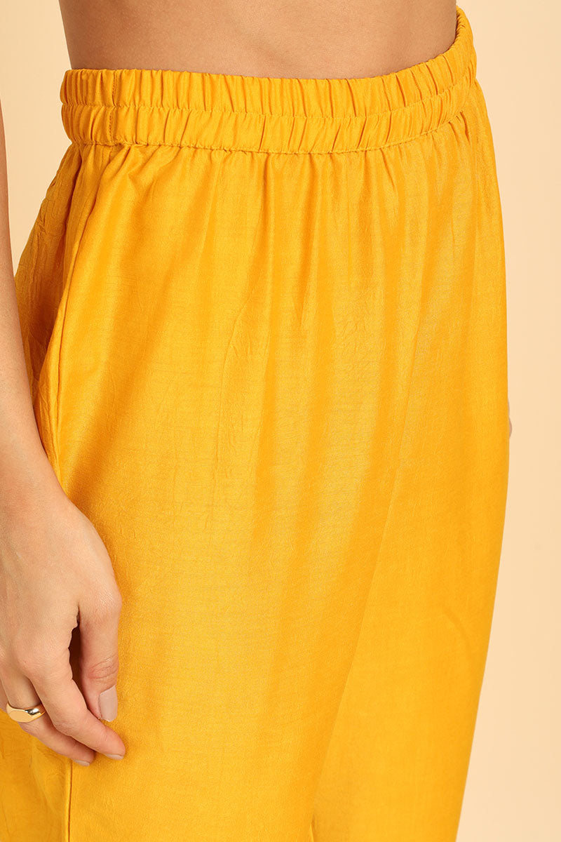  Women Mustard Solid Kurta Trousers With Dupatta