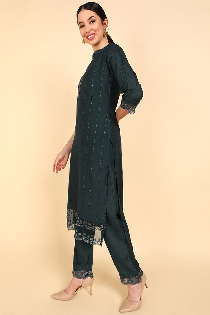  Women Teal Embroidered Kurta Trousers With Dupatta