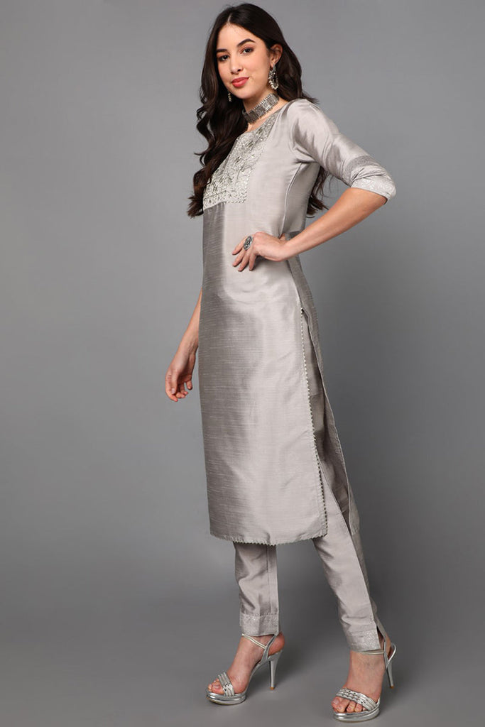 Grey Floral Yoke Design Panelled Suit Set PKSKD1433