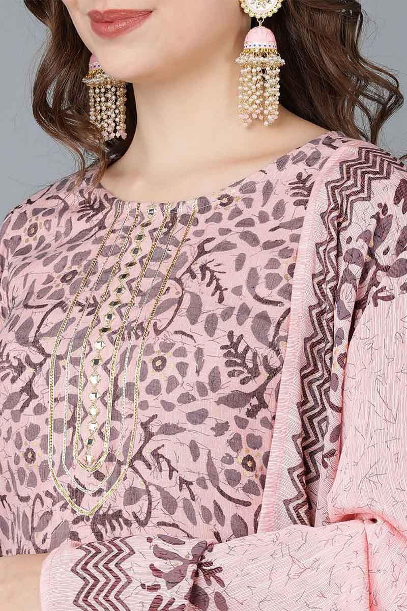  Women Pink Cotton Blend Kurta Trousers With Dupatta