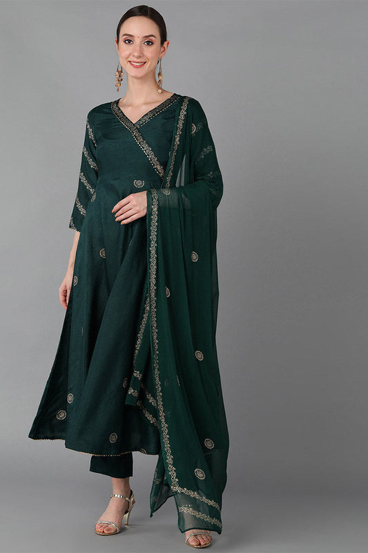  Women Green Silk Blend Solid Kurta Trousers With Dupatta 