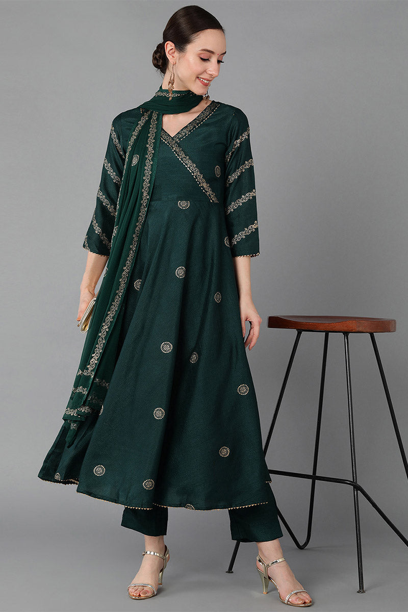  Women Green Silk Blend Solid Kurta Trousers With Dupatta 