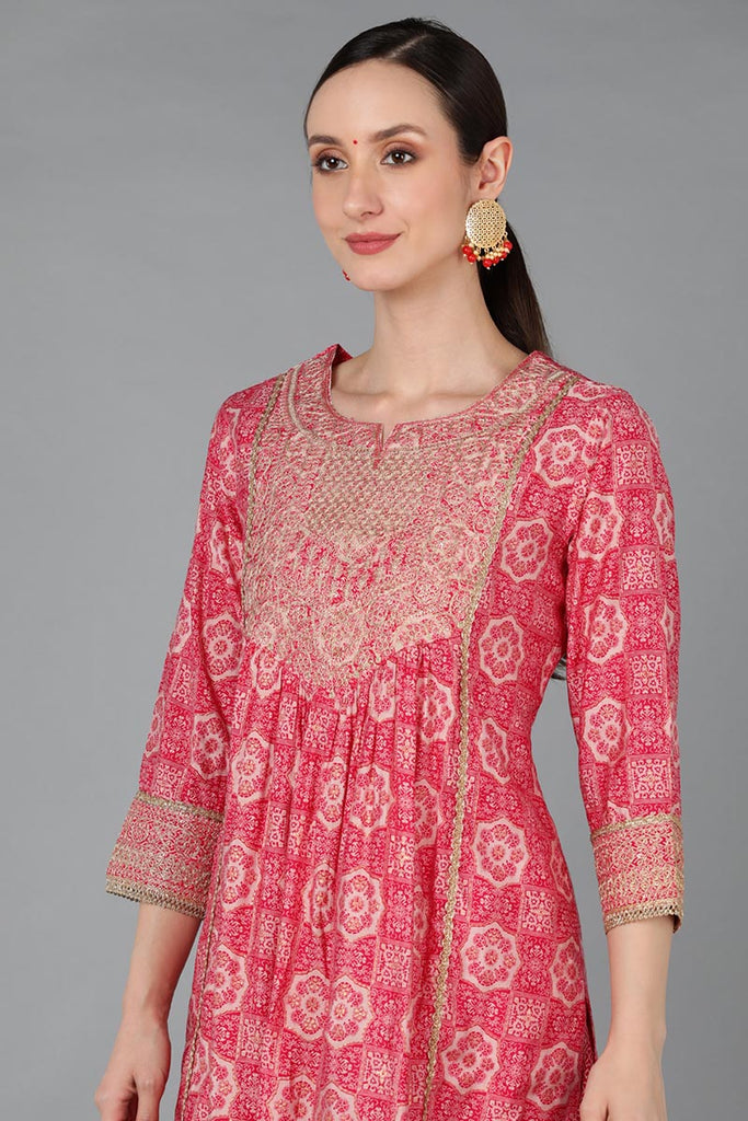  Women Pink Silk Blend Yoke Design Kurta Set 