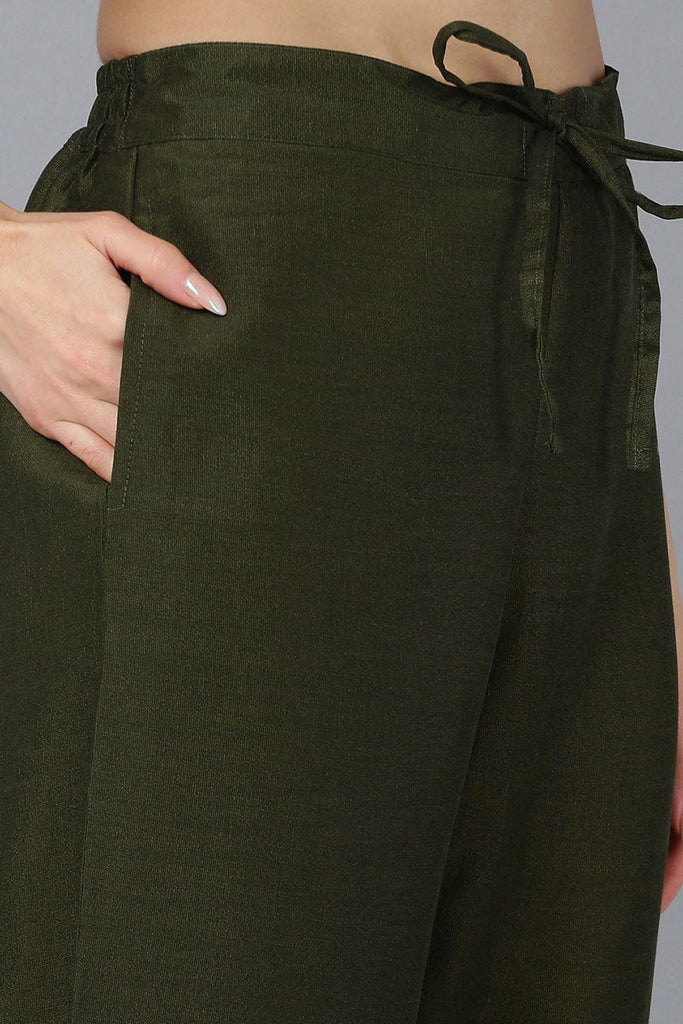 Green Silk Blend Solid Straight Kurta Trousers With Dupatta 