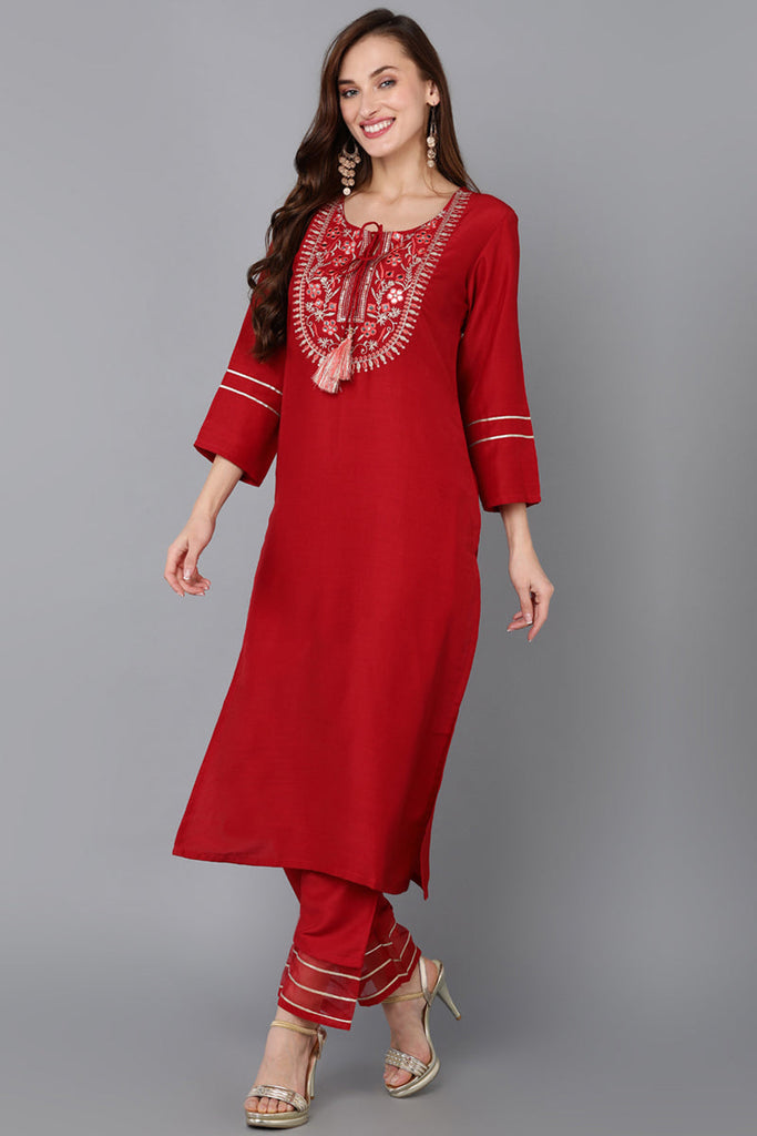 Red Silk Blend Embroidered Kurta Pant With Dupatta PKSKD1789