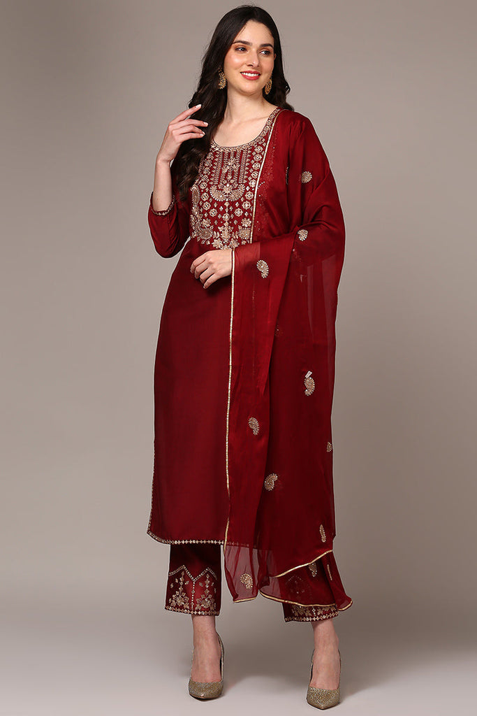 Maroon Silk Blend Yoke Design Straight Suit Set PKSKD1990