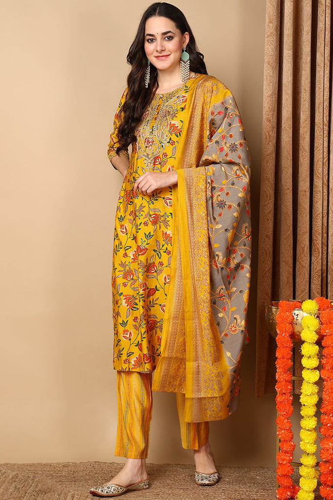 Yellow Silk Blend Floral Printed Straight Style Suit Set PKSKD2034