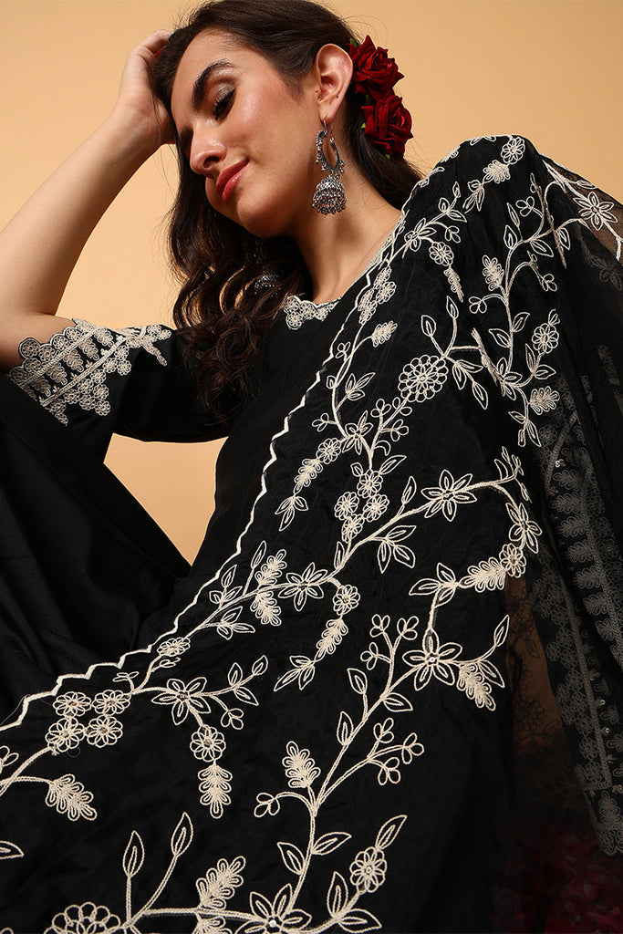 Black Silk Blend Solid Embroidered Flared Suit Set PKSKD2119