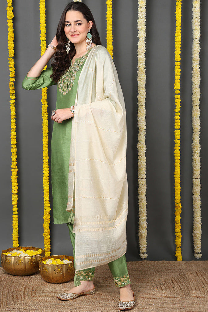 Green Silk Blend Solid Embroidered Straight Suit Set PKSKD2154