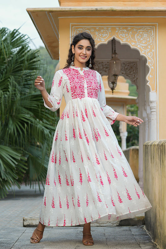 Off White Cotton Anarkali Kurti VCK1535