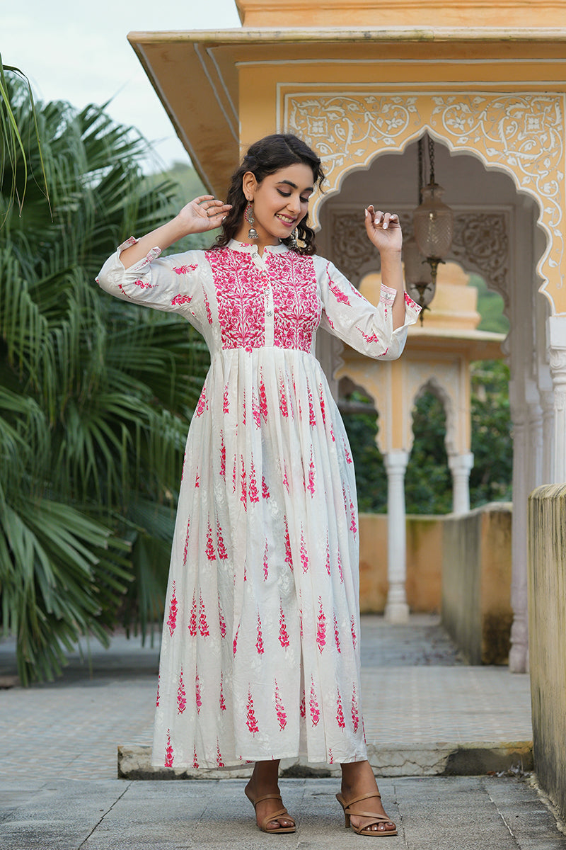 Off White Cotton Anarkali Kurti VCK1535