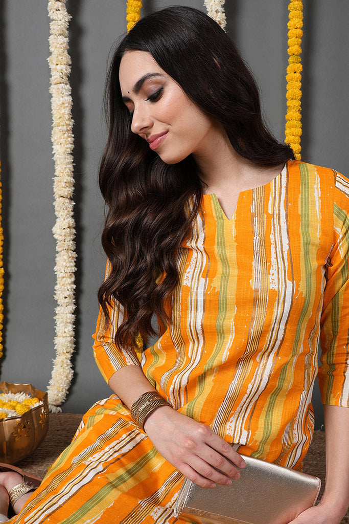 Printed Yellow Cotton Fabric Kurti VCK1258