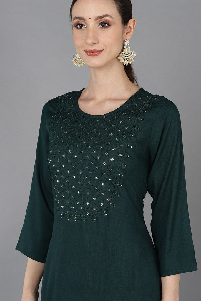 Green Cotton Blend Yoke Design Solid Straight Kurta 