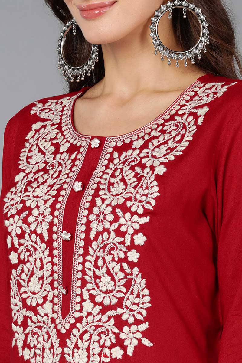 Red Viscose Rayon Solid Embroidered Straight Kurta