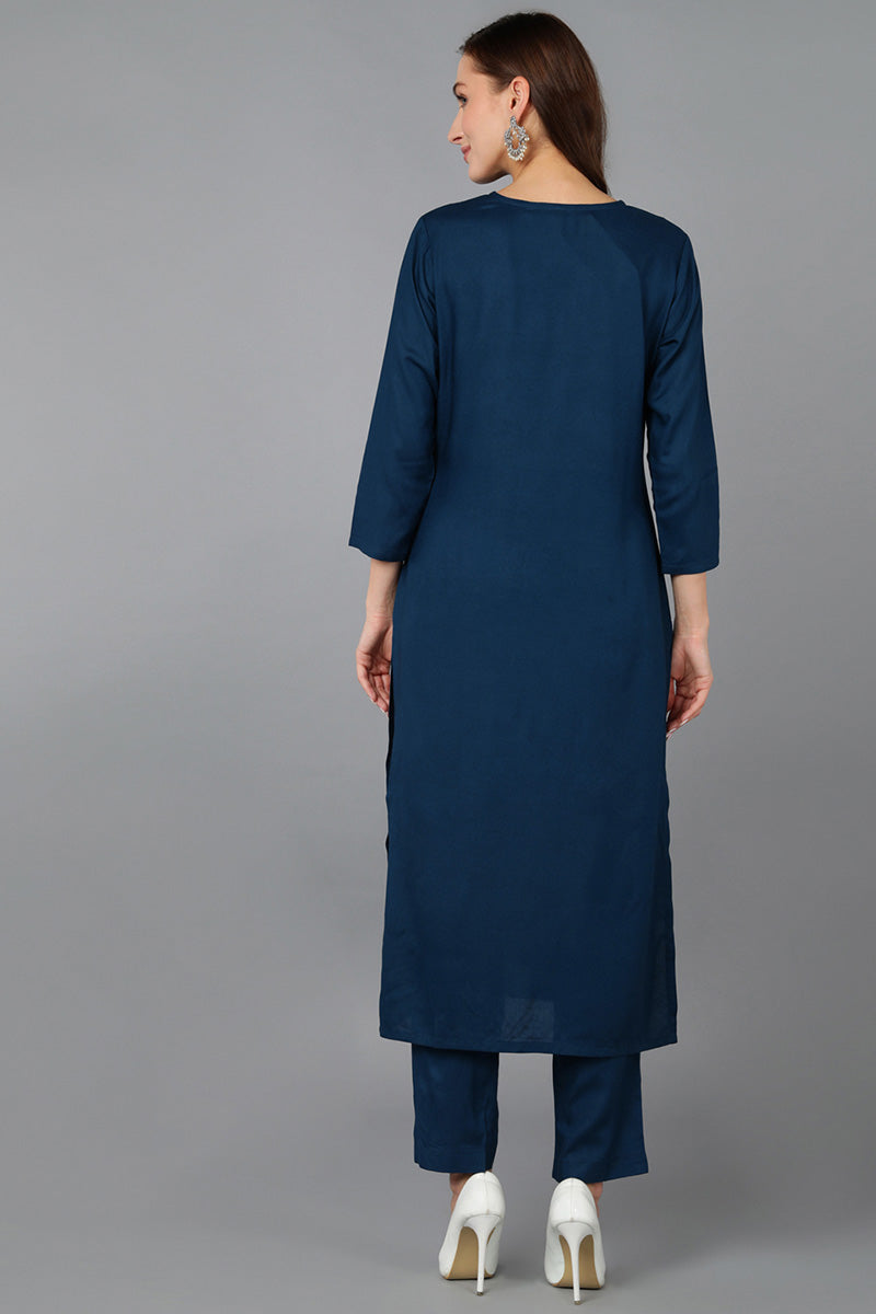 Blue Viscose Rayon Solid Embroidered Straight Kurta 