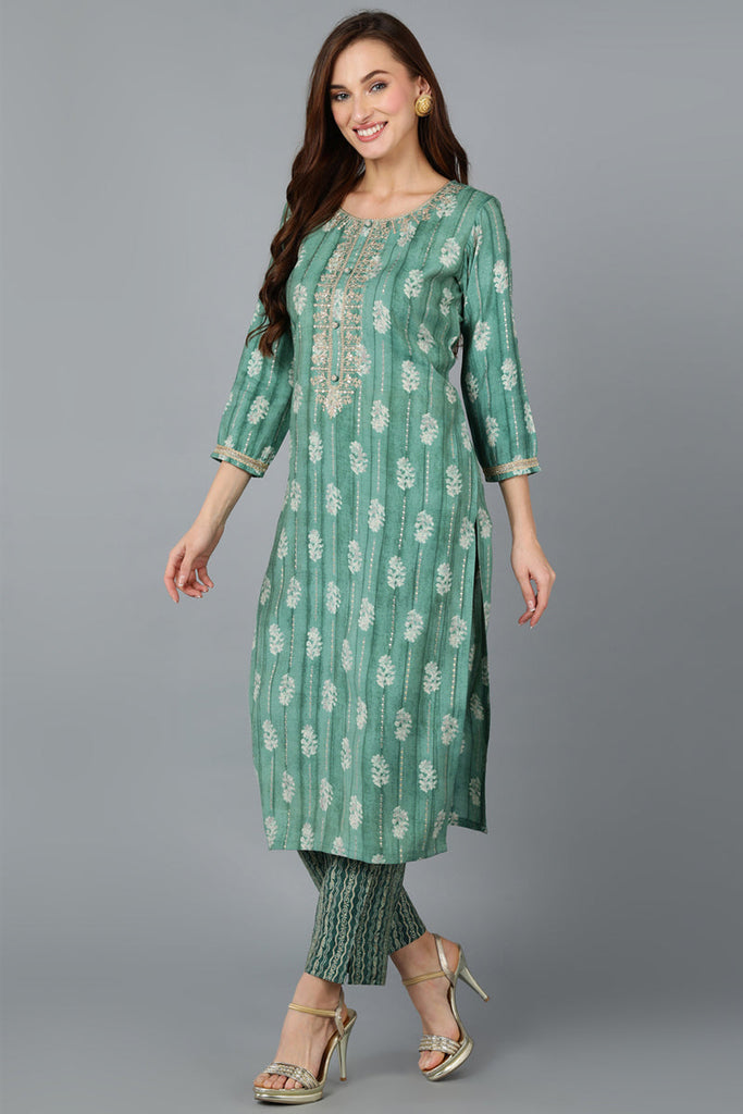 Green Silk Blend Geometric Embroidered Kurta VCK9087