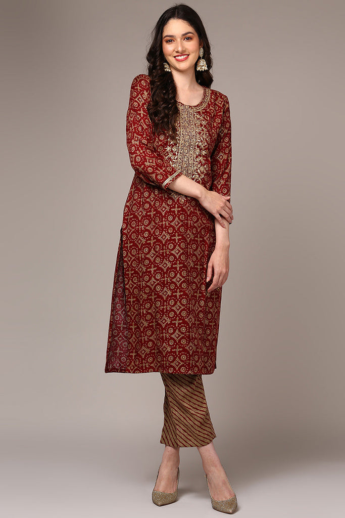 Maroon Viscose Rayon Embroidered Kurta VCK9133