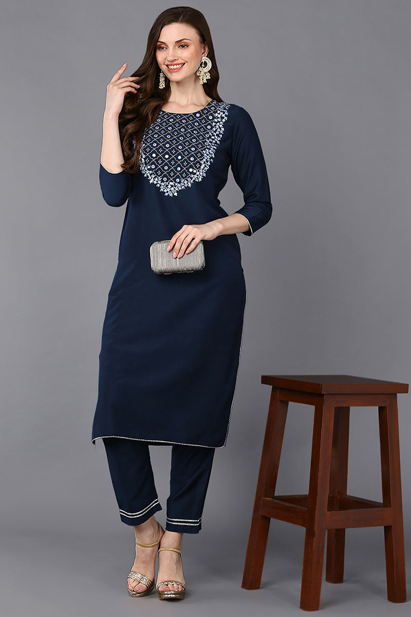 Navy Blue Silk Blend Embroidered Straight Kurta VCK9286