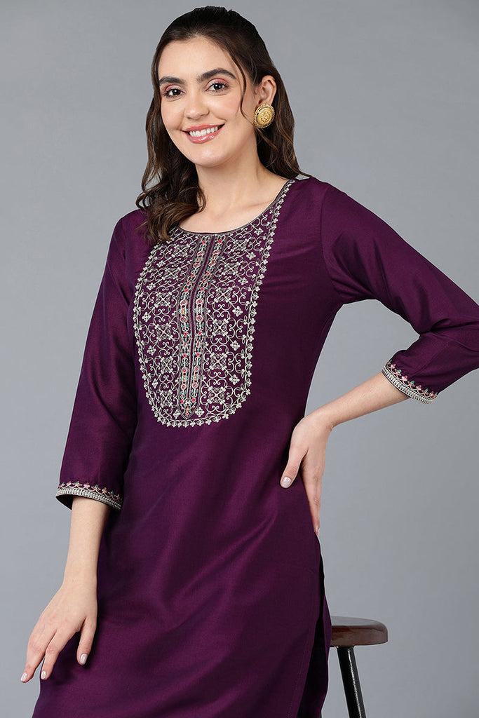 Silk Blend Purple Embroidered Straight Kurta VCK9396