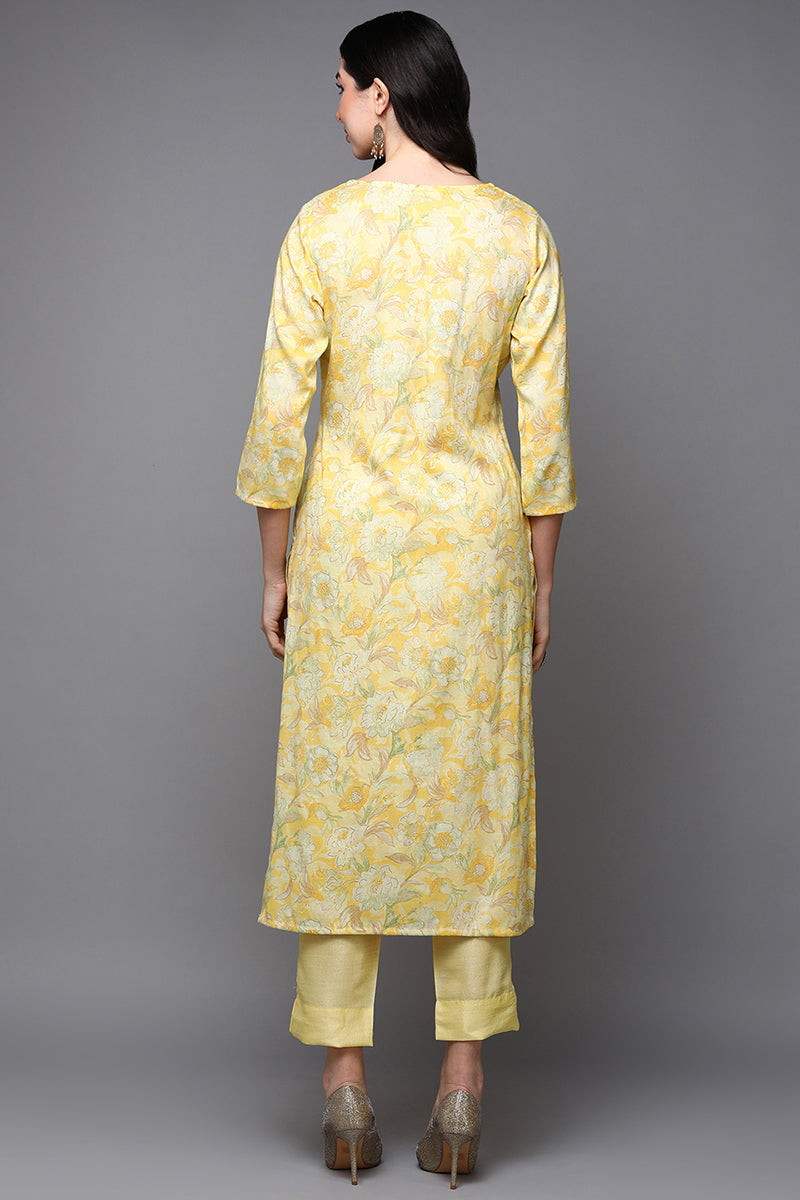 Yellow Cotton Blend Floral Straight Kurta VCK9446