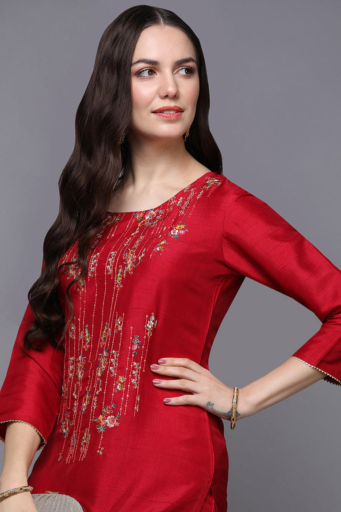 Red Silk Blend Floral Straight Kurta VCK9486