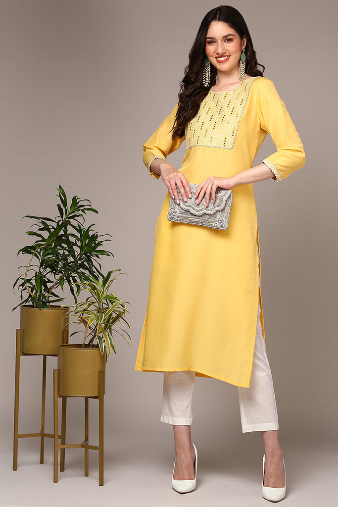 Yellow Silk Blend Embroidered Straight Kurta VCK9493