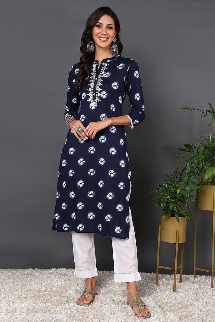 Blue Cotton Embroidered Ethnic Motifs Straight Kurta VCK9568