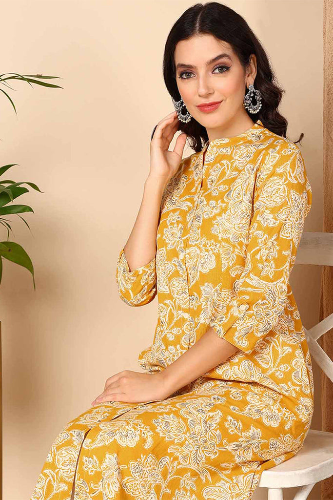 Yellow Cotton Floral Printed Flared Kurta VCK9652