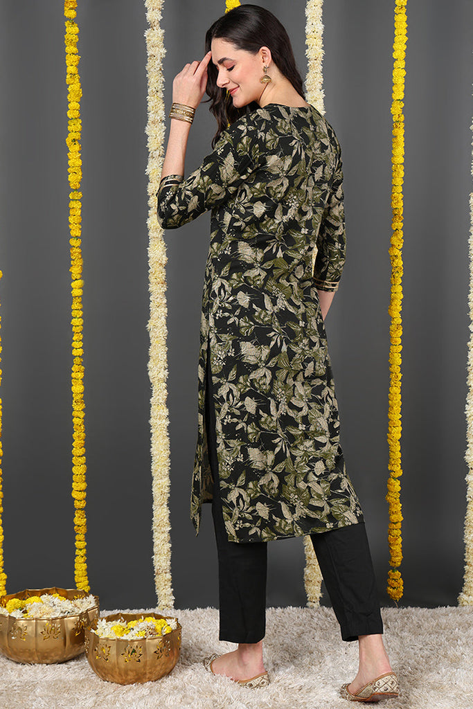 Green Silk Blend Floral Printed Straight Kurta VCK9697