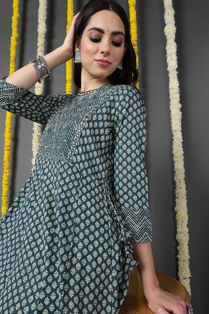 Green Cotton Ethnic Motifs Printed Anarkali Kurta VCK9719