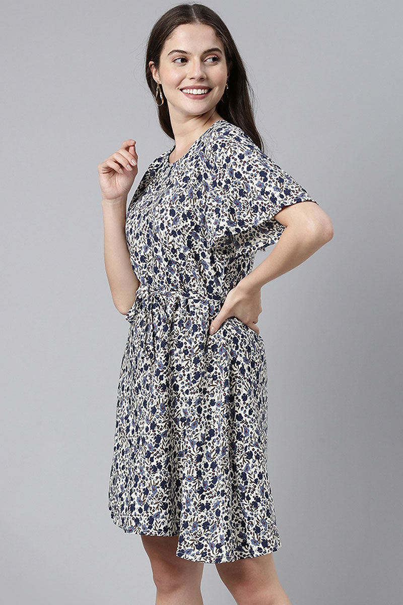  Women Off-White & Navy Blue Printed Fit & Flare Dress