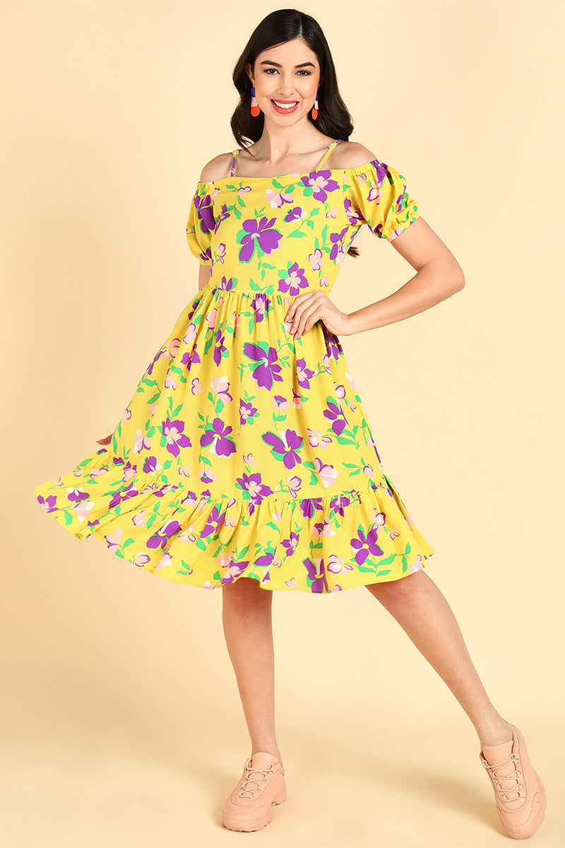  Women Yellow Georgette Printed Dress