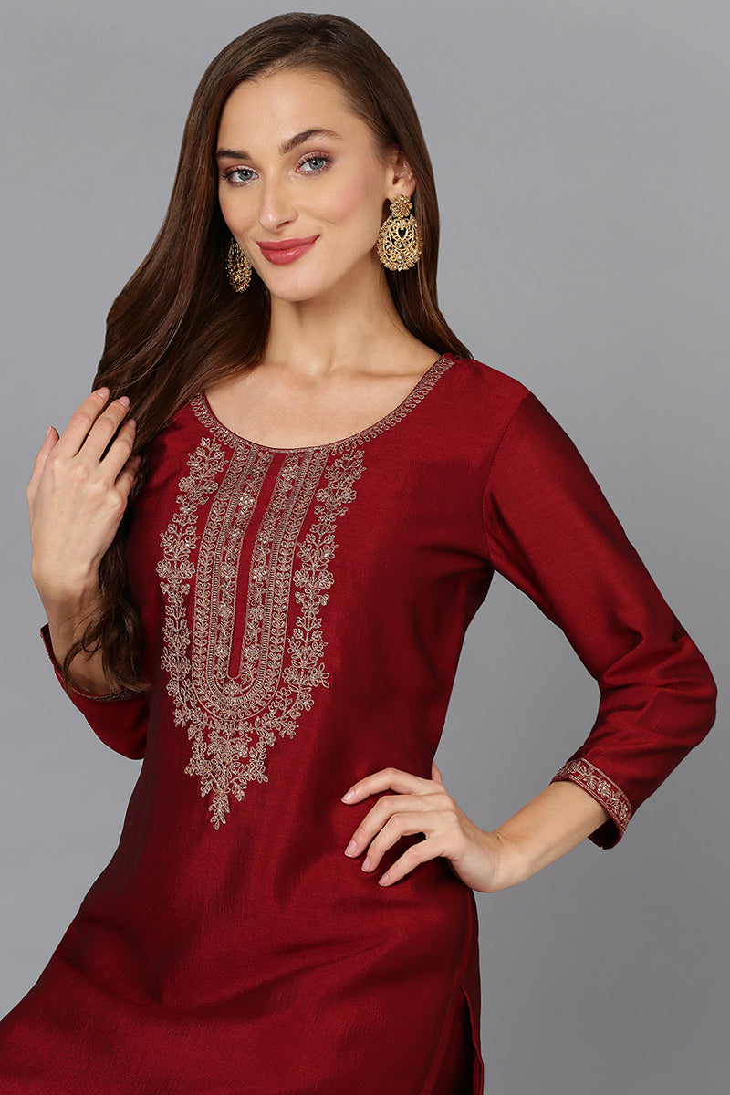 Silk Blend Maroon Embroidered Kurta With Pant VKSET1430