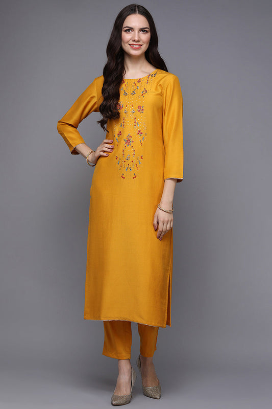 Yellow Silk Blend Ethnic Motifs Straight Kurta Set VKSET1450