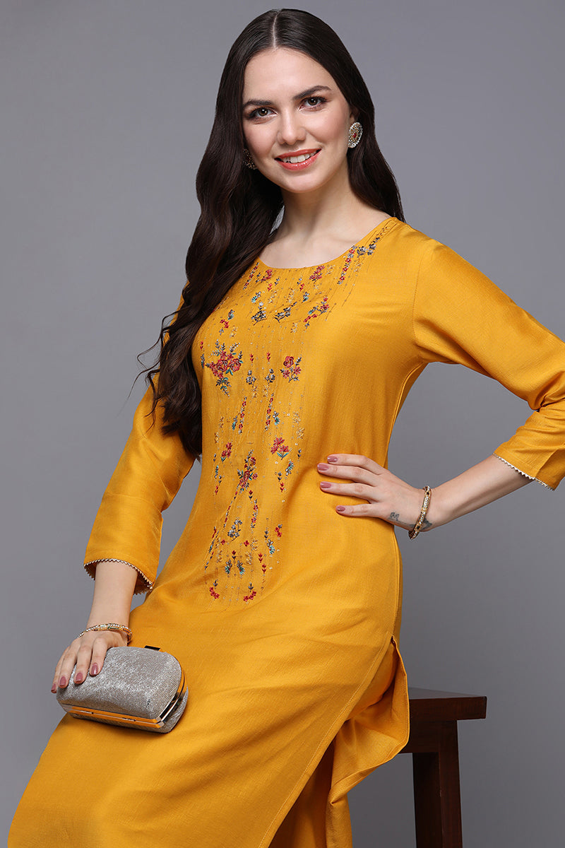 Yellow Silk Blend Ethnic Motifs Straight Kurta Set VKSET1450