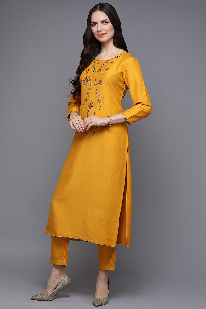 Yellow Silk Blend Ethnic Motifs Straight Kurta Set VKSET1450