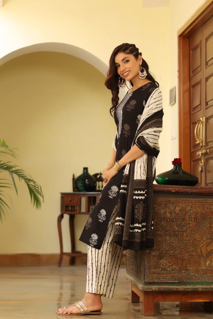 Black & White Printed Kurta with Trousers & Dupatta