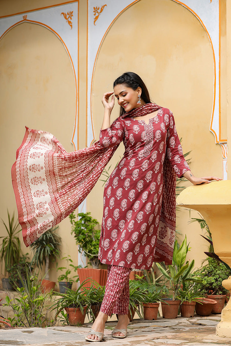   Maroon White Cotton Fabric Printed Fancy Kurta And Palazzo