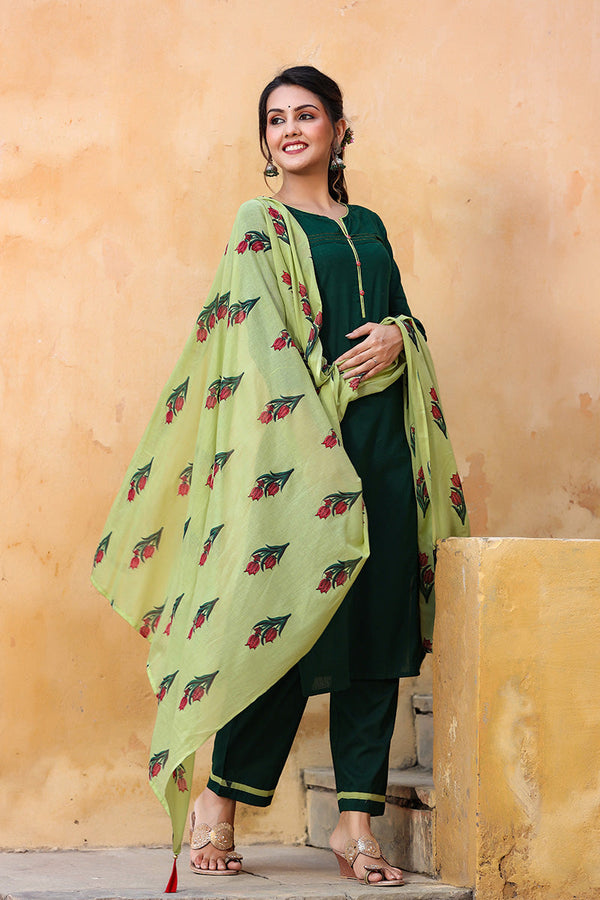  Women Green Regular Pure Cotton Kurta with Trousers With Dupatta Set