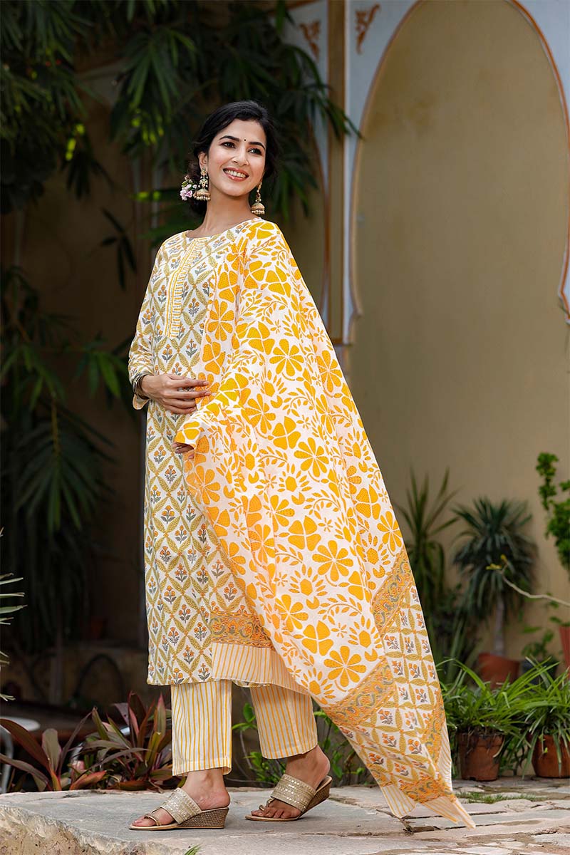   Yellow Ethnic Motifs Printed Regular Pure Cotton Kurta Set