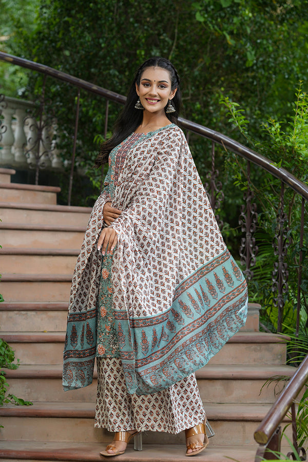  Women Cotton Green Ethnic Motifs Printed Straight Kurta Trousers And Dupatta Set