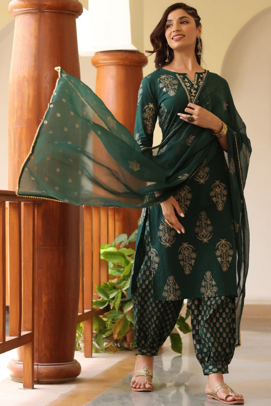  Women Green Gold Ethnic Print Sequin Detail Cotton Kurta with Trousers Dupatta