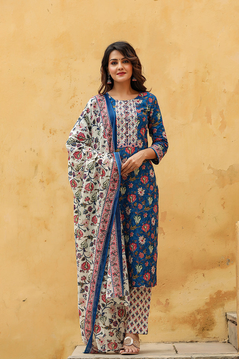  Women Blue White Ethnic Motifs Print Pure Cotton Kurta with Trousers Dupatta