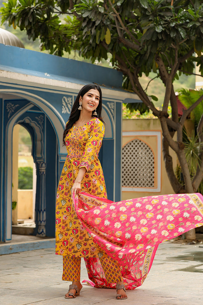  Women Mustard Yellow Pink Ethnic Motifs Print Cotton Kurta with Trousers Dupatta