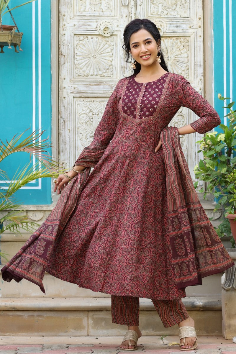  Women Maroon Ethnic Motifs Printed Regular Pure Cotton Kurta