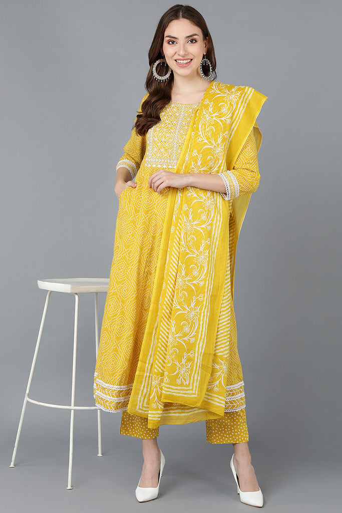  Women Yellow Pure Cotton Kurta Trousers With Dupatta