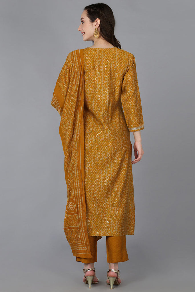 Gold Silk Blend Bandhani Straight Kurta Trousers With Dupatta 