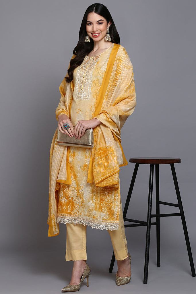 Cotton Off-White Printed Straight Kurta Pant With Dupatta VKSKD1922